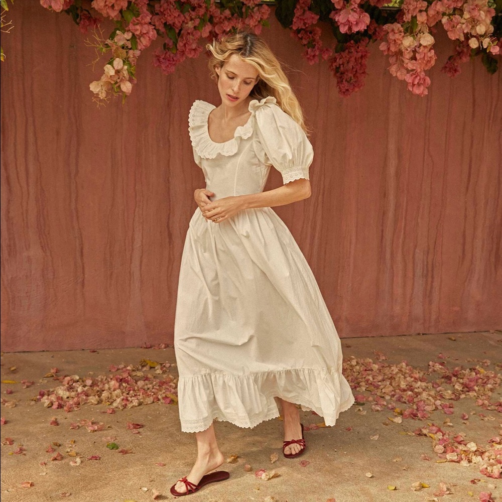 ISO Doen Lupine dress in white, size XS